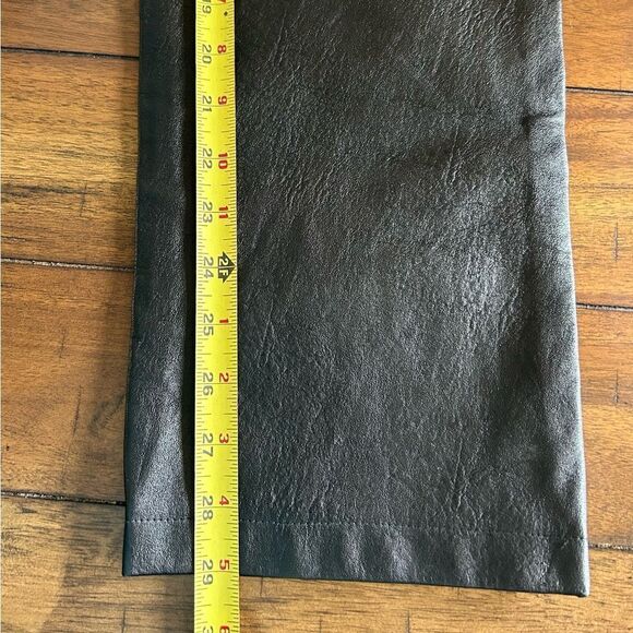 PacSun Black High Rise Faux Leather Straight Leg Pants Size XS - Picture 4 of 11